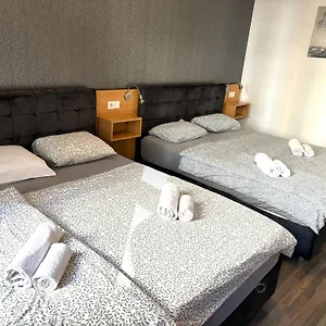  Apartahotel Grey Palazzo 1050 Austria